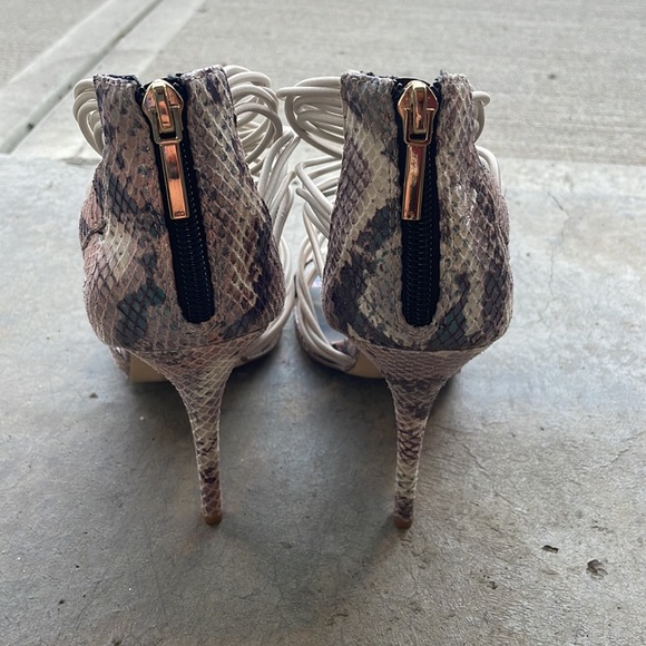 Kendall & Kylie Madden Girl Heels - Picture 4 of 7